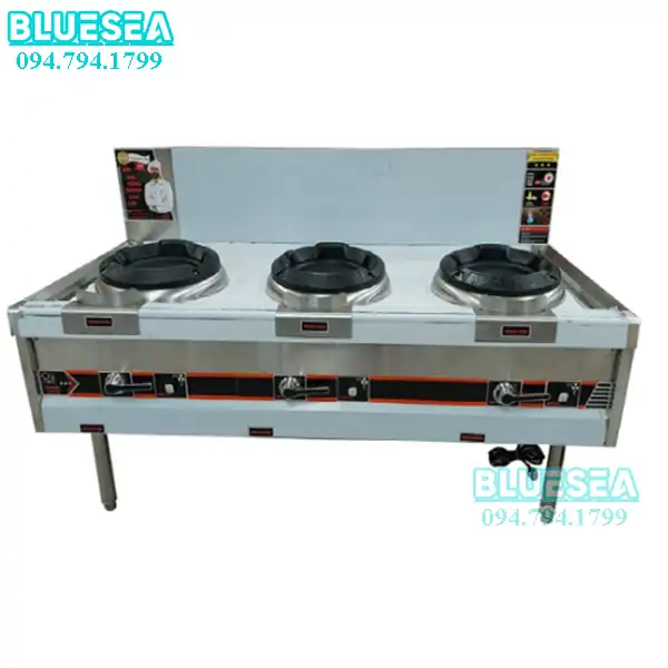 bep-a-doi-cong-nghiep-co-bau-nuoc