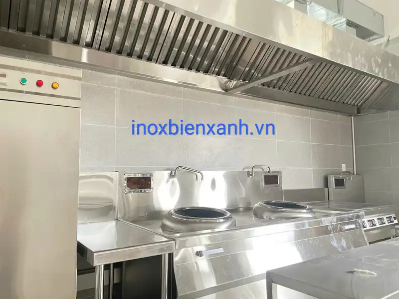 các loại máy hút mùi công nghiệp hệ thống chụp hút khói bếp căng tin nhà máy