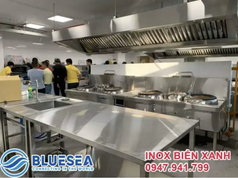 Thiết kế bếp công nghiệp thiet-ke-bep-nha-hang-chuyen-nghiep-gia-canh-tranh
