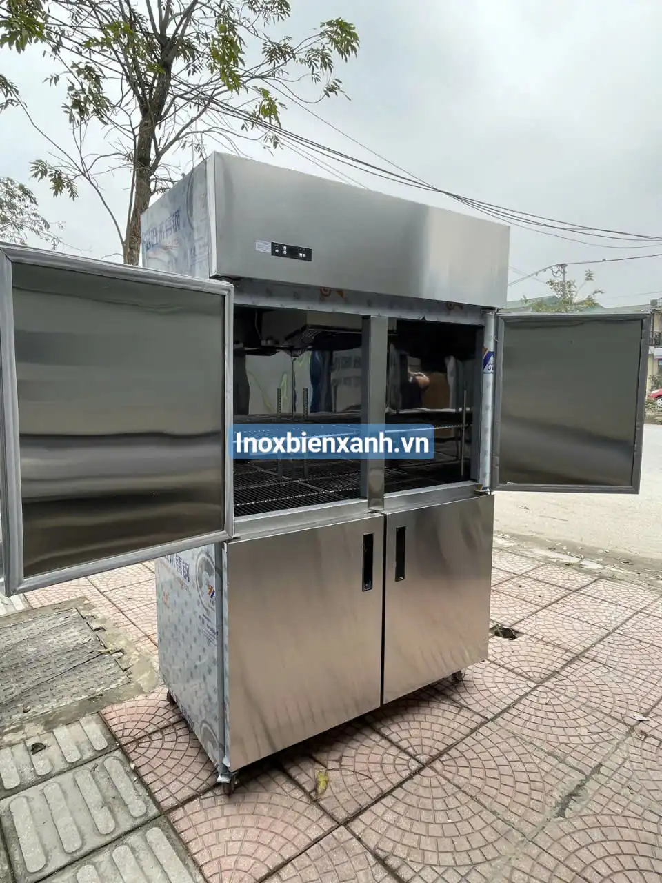 bàn mát salad tủ đông 4 cánh công nghiệp sản xuất việt nam 1
