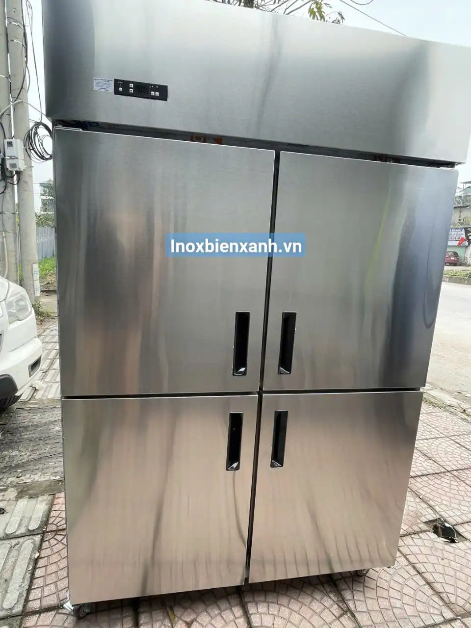 bàn mát salad tủ đông 4 cánh công nghiệp sản xuất việt nam